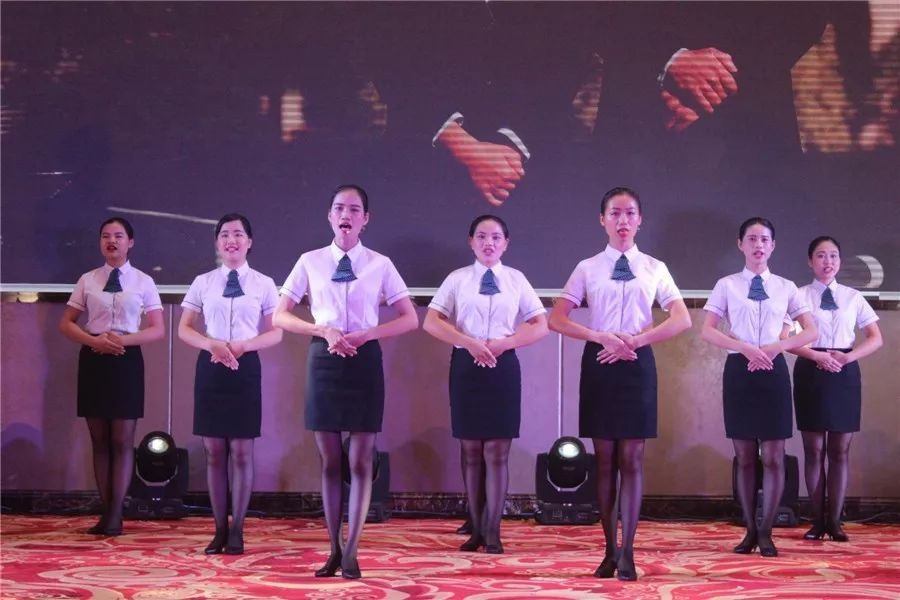 南湖新城品牌产品发布会暨雅居乐物业签约仪式圆满落幕